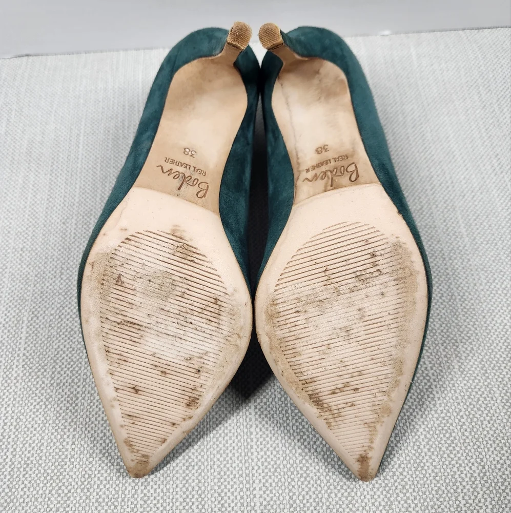 Boden size 38 green suede shootie leather heeled bootie